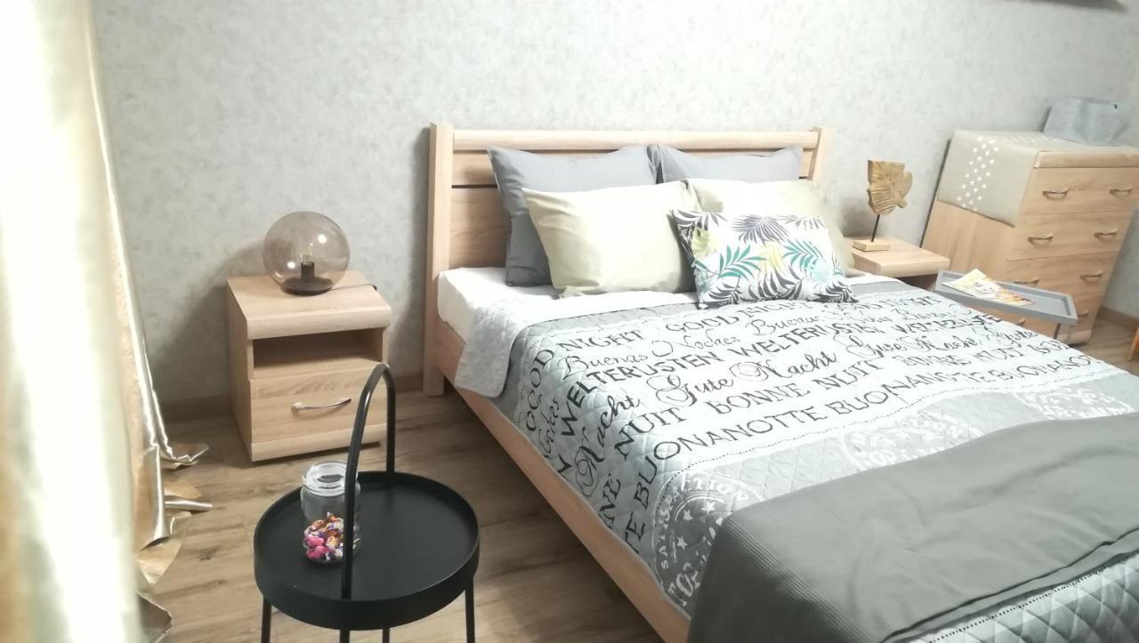 Oliva Apartamento Vitebsk Exterior foto